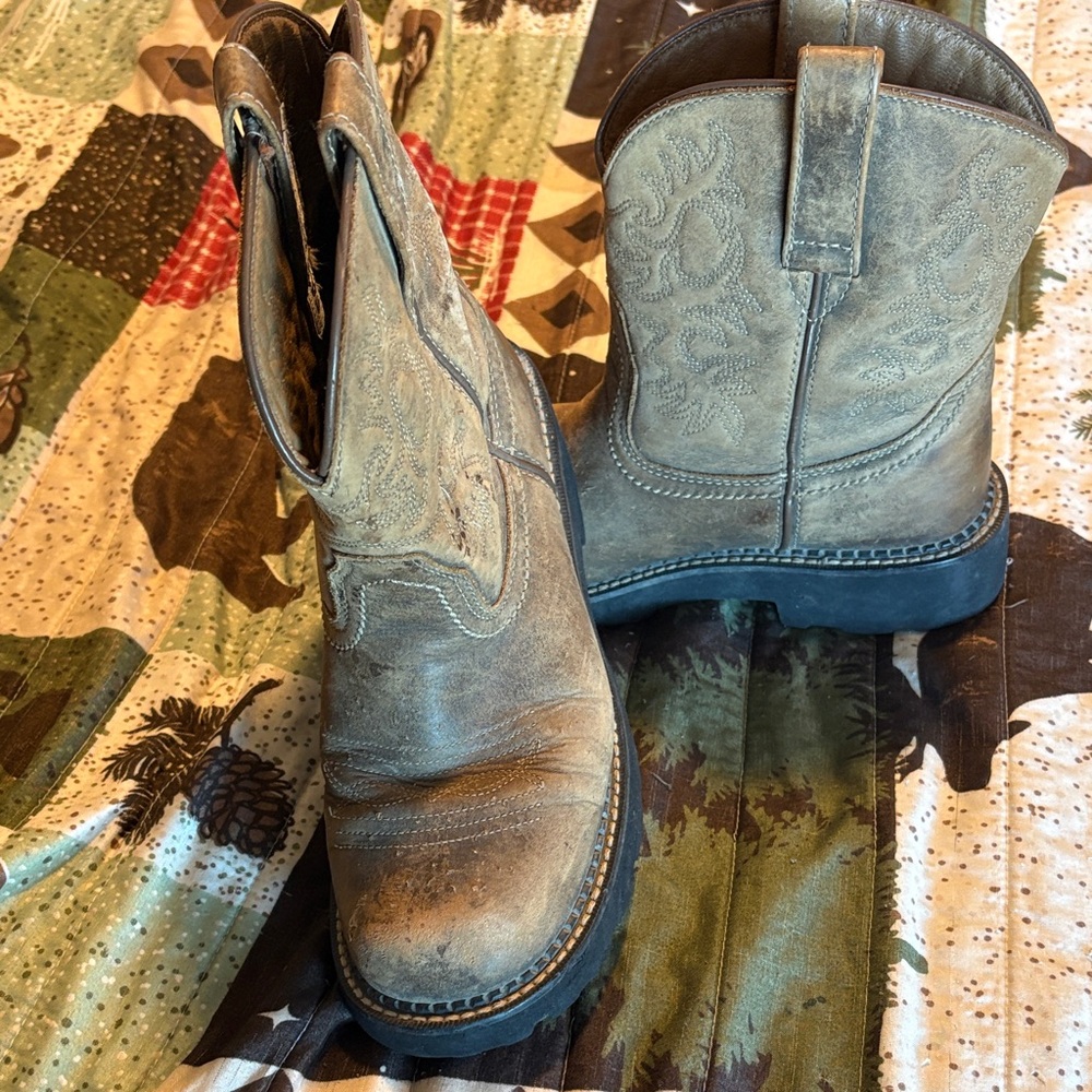 Ariat Women's Brown Fat baby Cowboy Boots